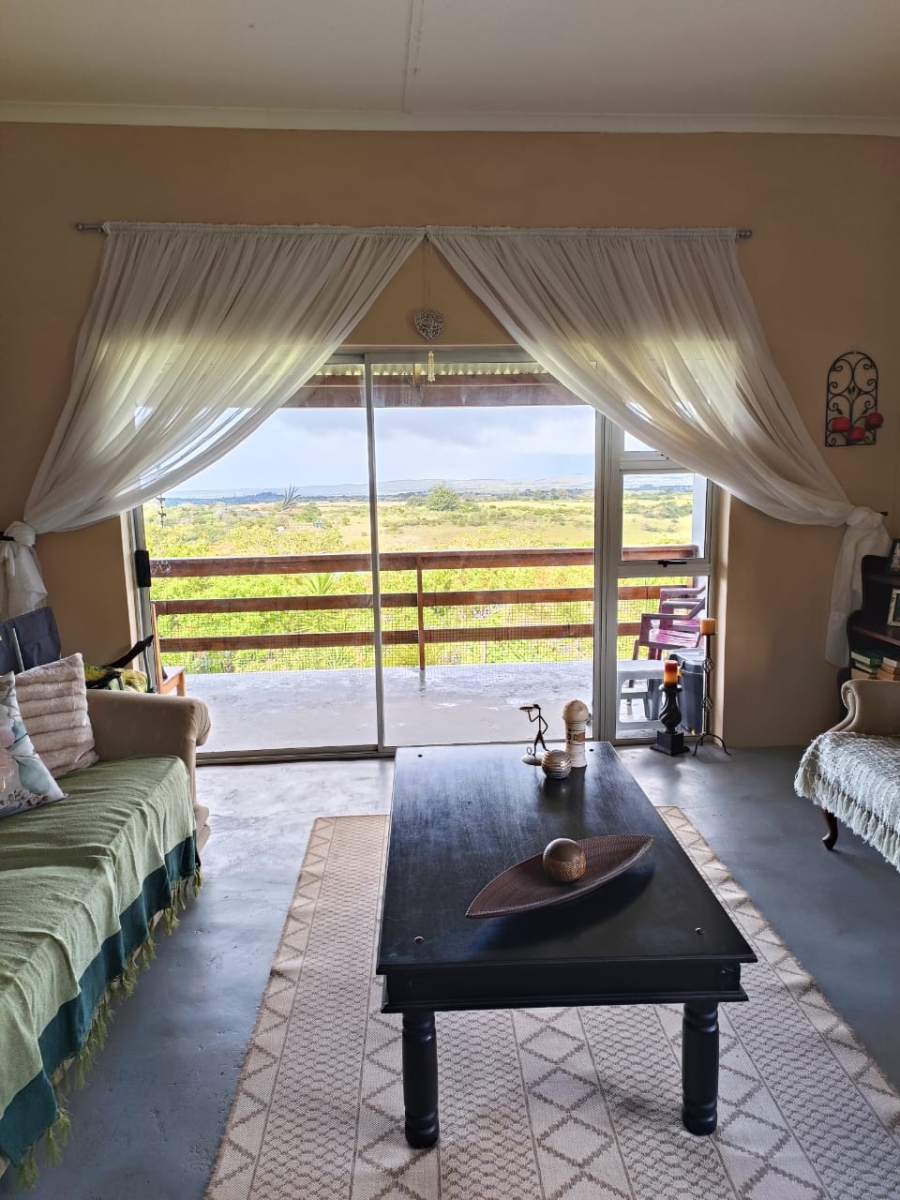 2 Bedroom Property for Sale in Bathurst Eastern Cape